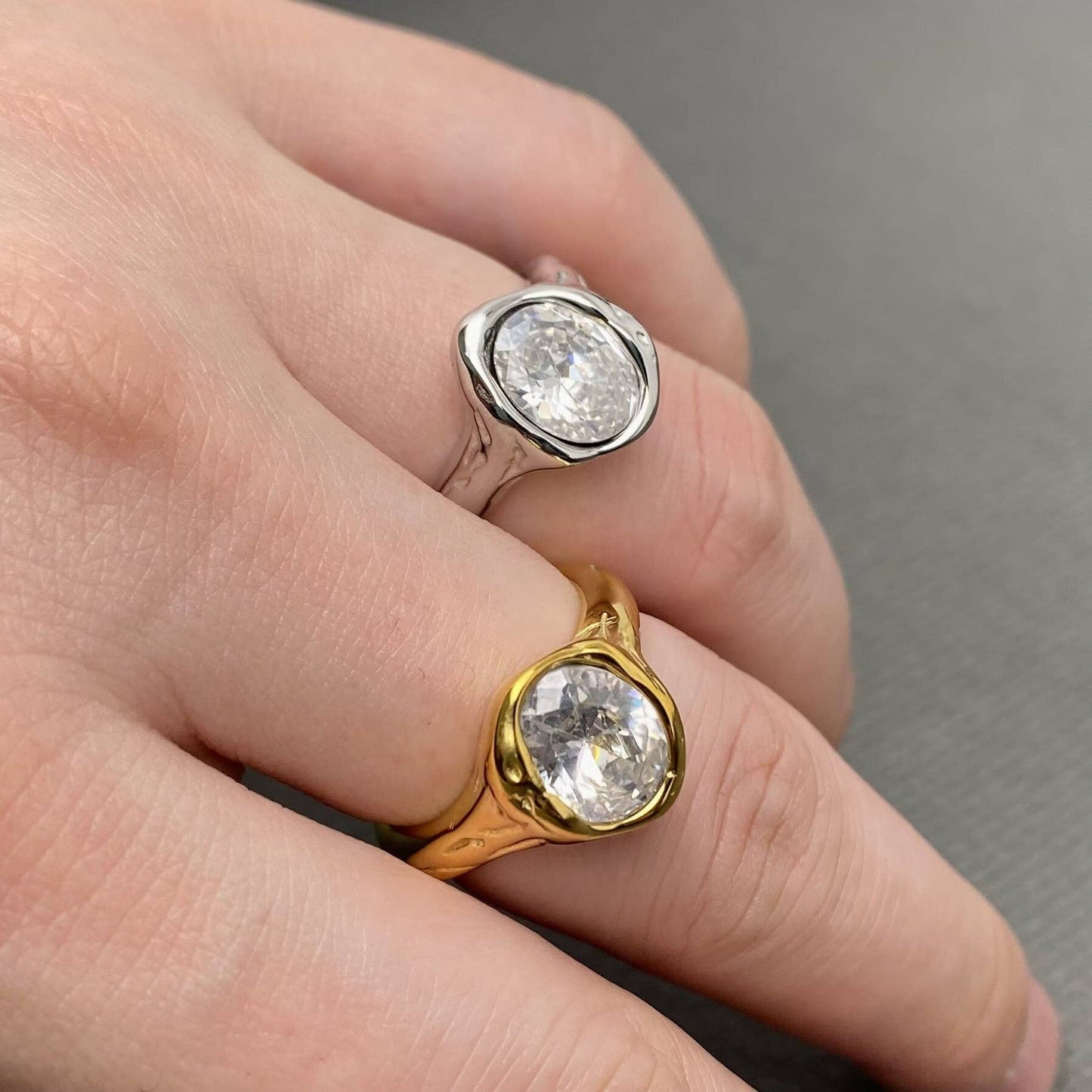 Sparkling Zircon Inlaid 18K Gold Plated S.Steel Ring - FGS