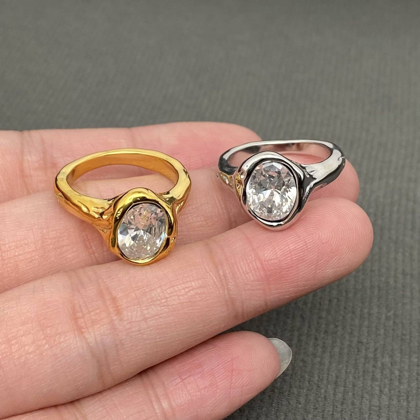 Sparkling Zircon Inlaid 18K Gold Plated S.Steel Ring - FGS